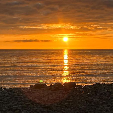 Cosy Caravan Sunbeach Llwyngwril Eksteriør bilde